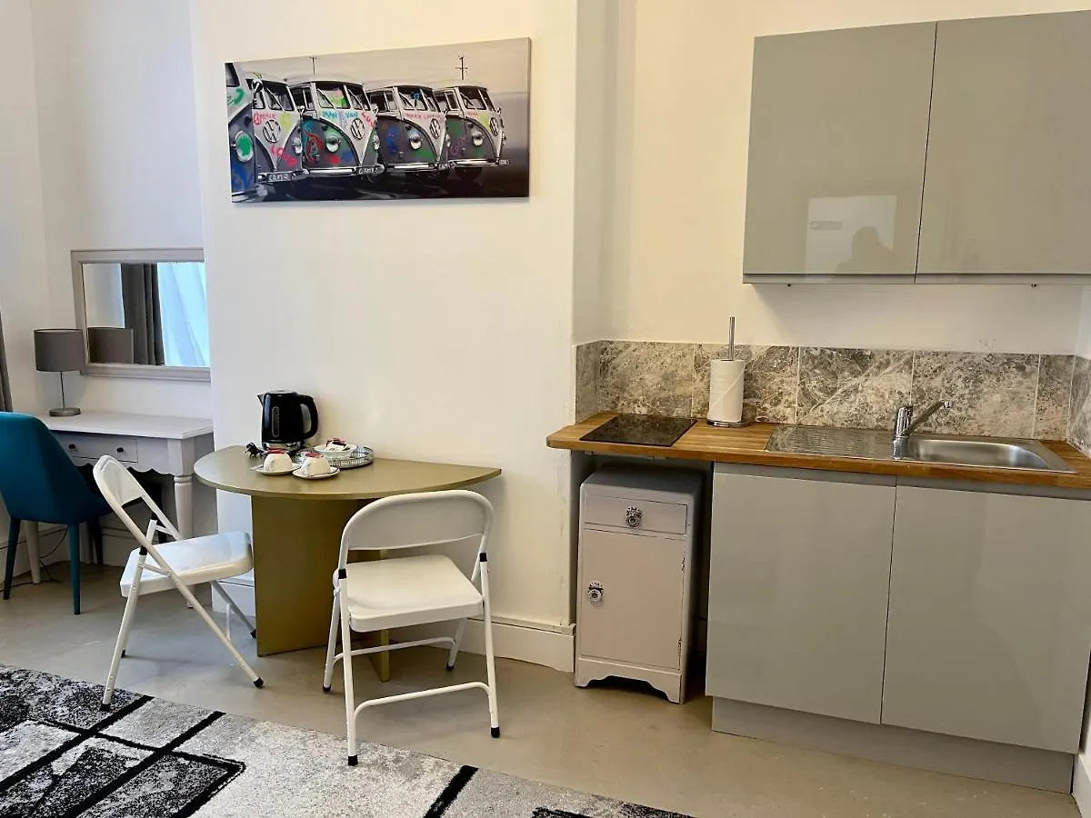 Brunswick Square Apartments & Spa Brighton