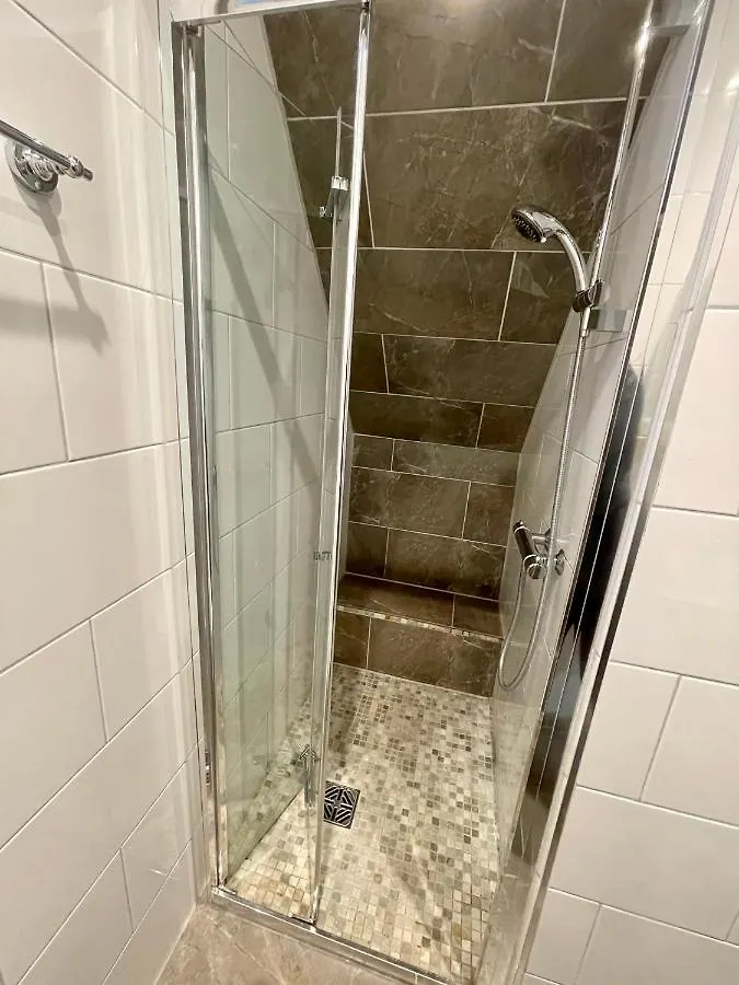 Brunswick Square Apartments & Spa Brighton